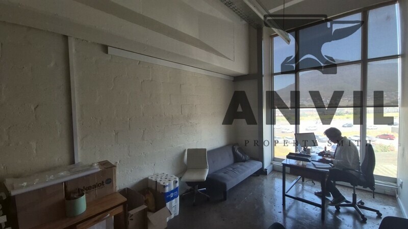 8 Wessex Road - Prime Offices property image 20