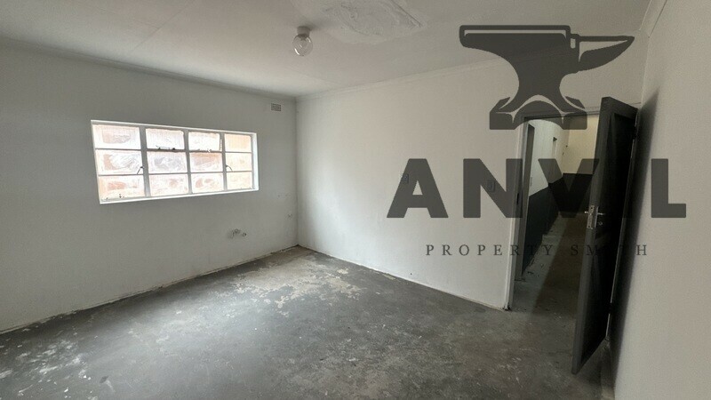 Complex 85, Stormill, Johannesburg - Unit 5 - Complex 85 Ratchet Ave property image 9