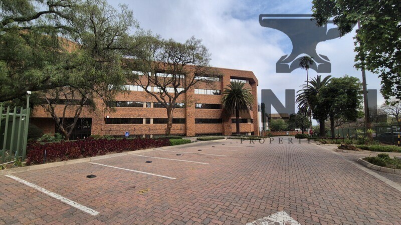 10 Junction Avenue - 10 Junction Road property image 2