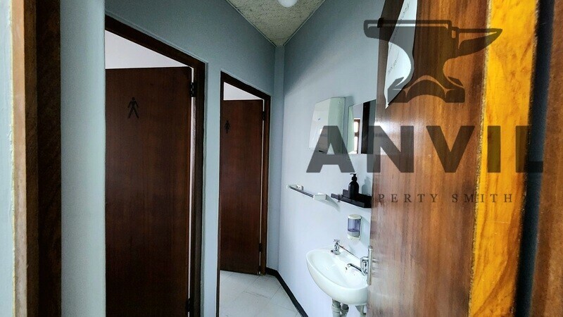 Old Dutch Square - Unit 5 property image 4