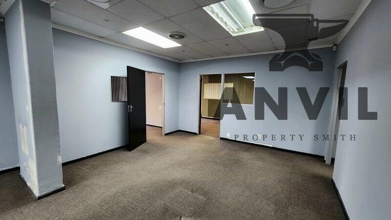 Old Dutch Square - Unit 5 property image 15