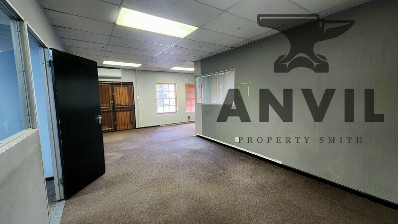 Old Dutch Square - Unit 6 property image 6