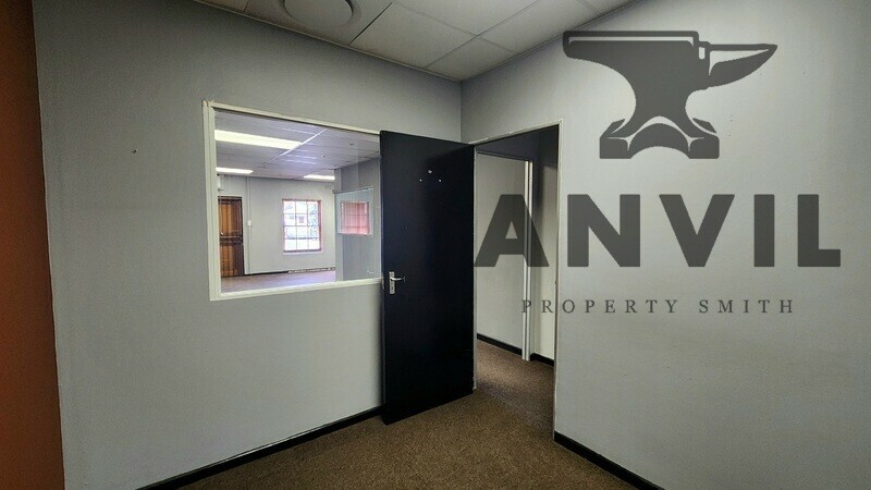 Old Dutch Square - Unit 6 property image 9