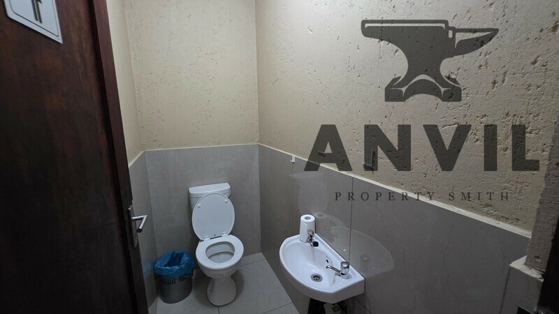 Pomona Junction - Unit 66 Lease property image 17