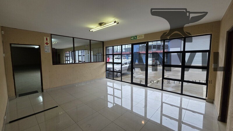 Pomona Junction - Unit 66 Lease property image 5