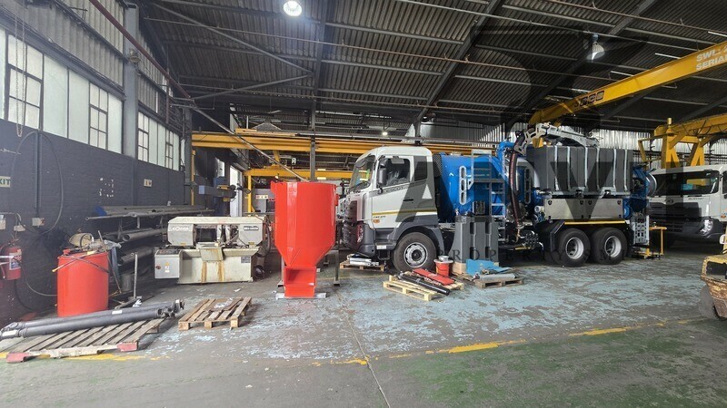 Silo Exchange - Front Unit + Smaller unit property image 20