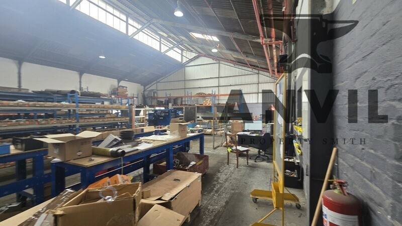 Silo Exchange - Small unit join to larger unit property image 10