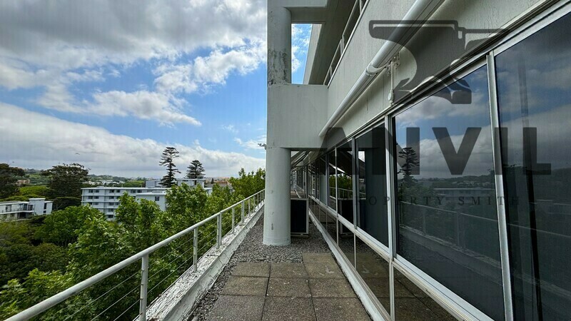 Sunclare Building - OF105503A Ex-Carrick Wealth property image 13