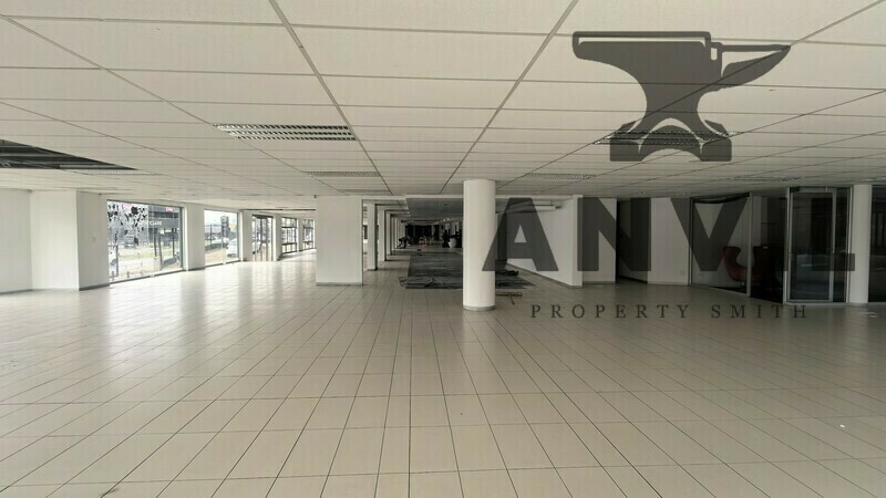 235 Bram Fischer, Drive  - Prime Dealership & Retail Space on Bram Fischer Drive – Randburg property image 5