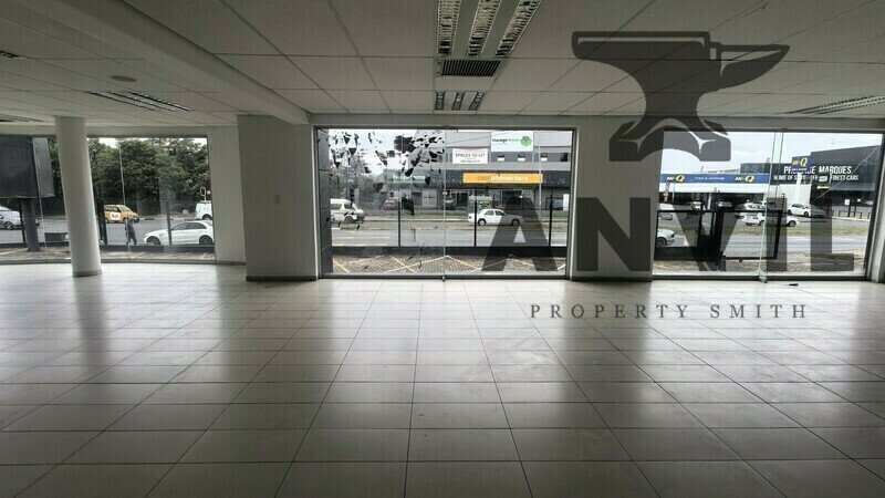 235 Bram Fischer, Drive  - Prime Dealership & Retail Space on Bram Fischer Drive – Randburg property image 10