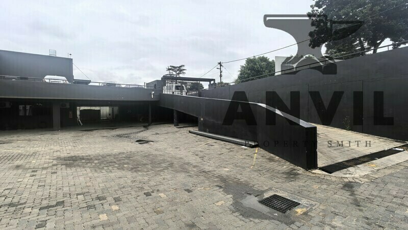 235 Bram Fischer, Drive  - Prime Dealership & Retail Space on Bram Fischer Drive – Randburg property image 14