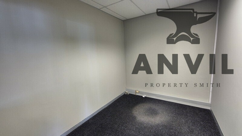 Island Office Park,35 Island Cir, Riverhorse Valley - Unit 520 property image 9