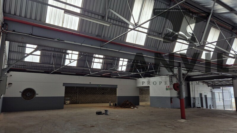 329 Gale Street - Warehouse & Light Industrial with Road Frontage - 329 Gale Street property image 2