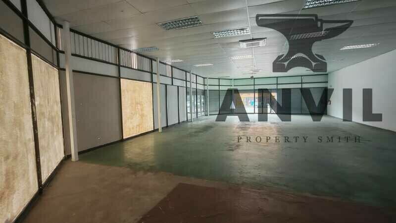 Brakpan Plaza, Brakpan  - shop no.8 property image 10