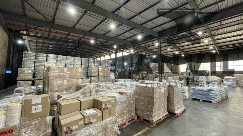 19 Van Eck - Old RCL unit property image 4