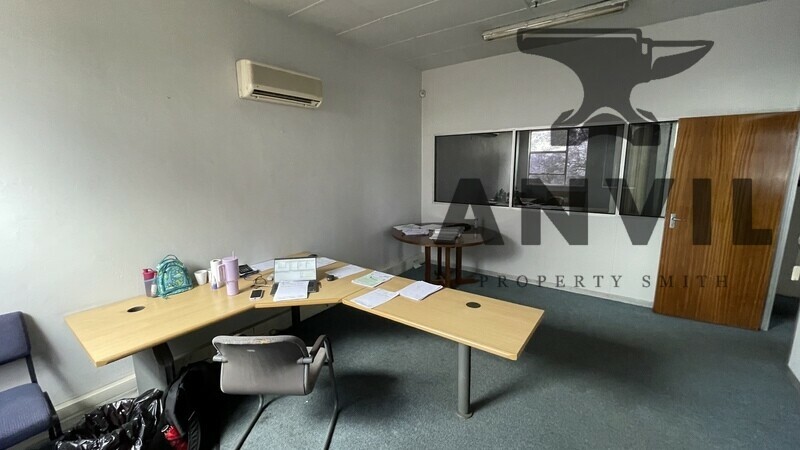 19 Van Eck - Old RCL unit property image 32