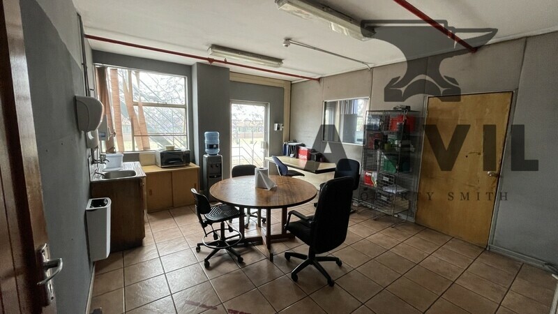 19 Van Eck - Old RCL unit property image 33