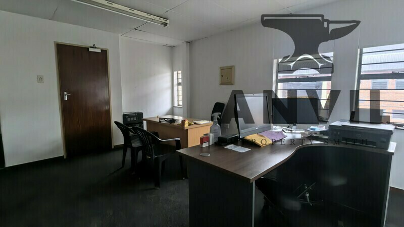 Sanlam Industrial Park - Unit D4 property image 11