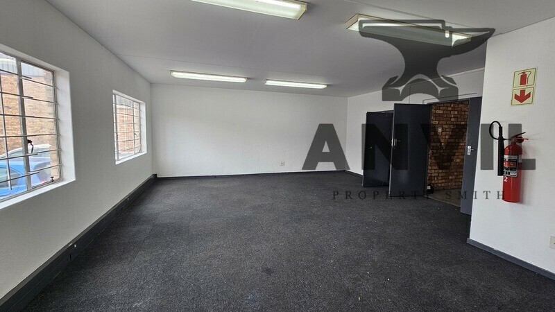 Midline Business Park - Unit 16 property image 4