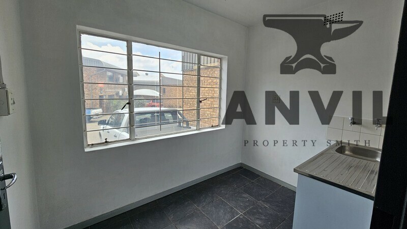 Midline Business Park - Unit 16 property image 16