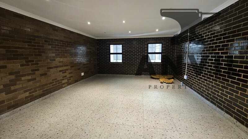 8 Brons Crescent, Gauteng Business Park, Clayville - Unit 11 property image 15