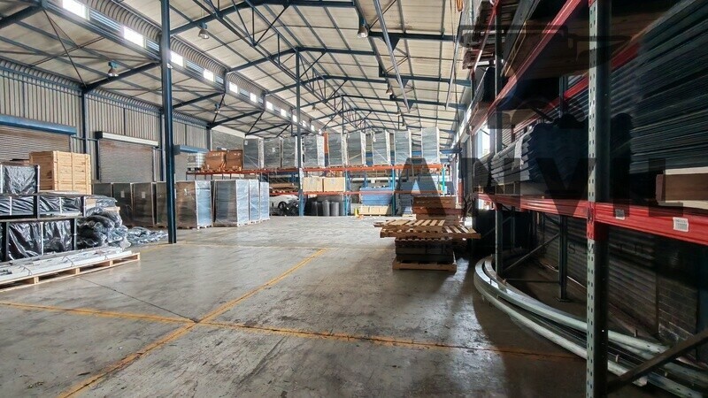 98 Loper Avenue - Entire Building  property image 21