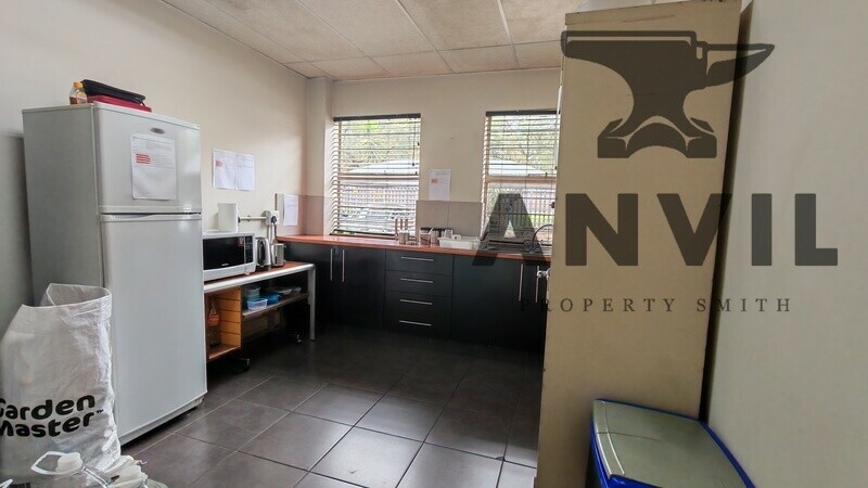 98 Loper Avenue - Entire Building  property image 24