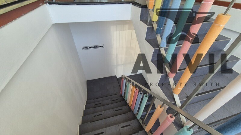 6 Honeywell Road - C2A property image 3