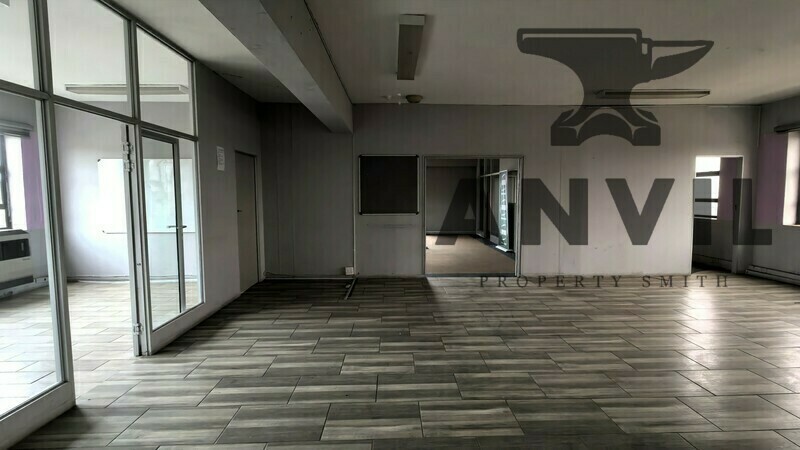 343 Surrey Avenue - 3rd Floor, West  property image 6