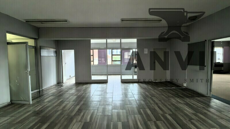 343 Surrey Avenue - 3rd Floor, West  property image 8