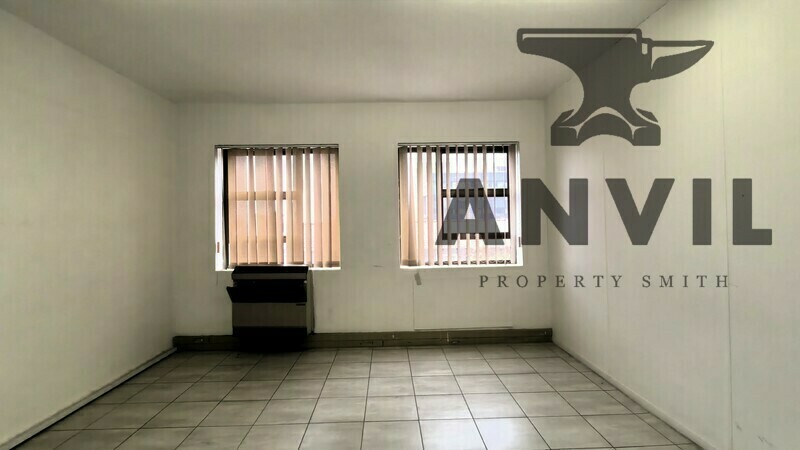 343 Surrey Avenue - 1st floor, East property image 11