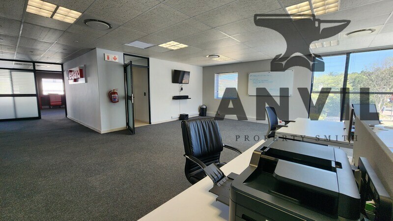 Manhattan Corner - Corner Unit property image 20