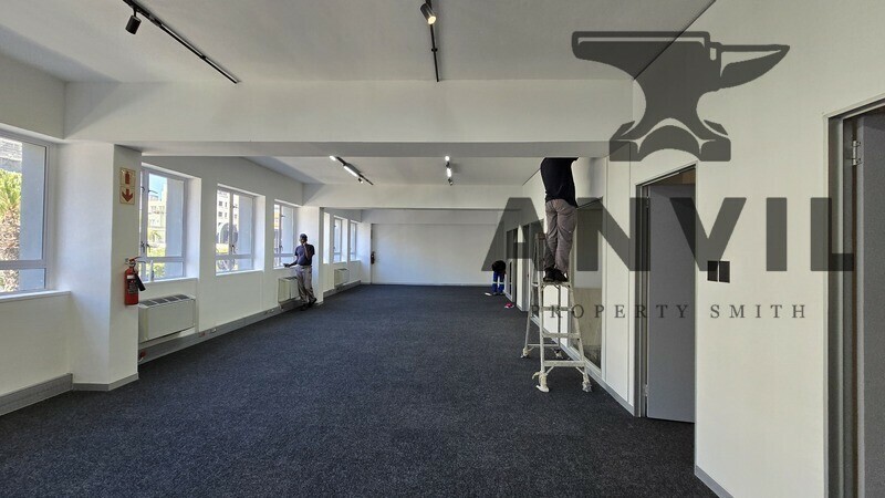 The Block - 1st Floor Suite property image 4