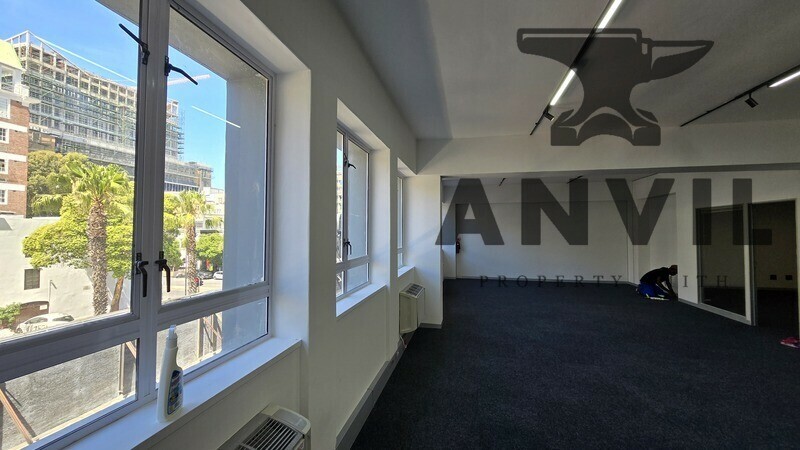 The Block - 1st Floor Suite property image 11