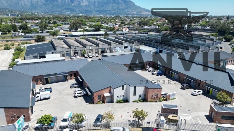 The Siding Industrial Park - Unit 19  property image 11