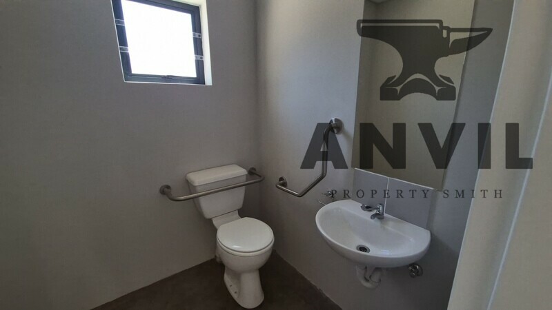 The Siding Industrial Park - Unit 19  property image 6