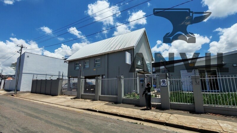 3 Madeline Road - Stand alone office property image 18