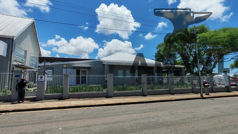 3 Madeline Road - Stand alone office property image 20