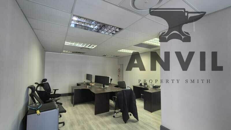 Vyfster, De Beers Avenue, Firgrove Rural - GO5 property image 2