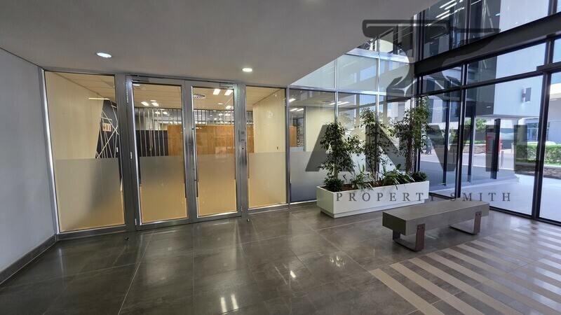 Hertford Office Park, Vorna Valley, Midrand - Building J Ground Floor property image 3