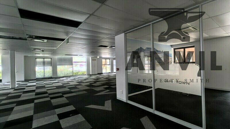 Stonemill Office Park, Randburg - Motovantage House- Whole Building property image 12