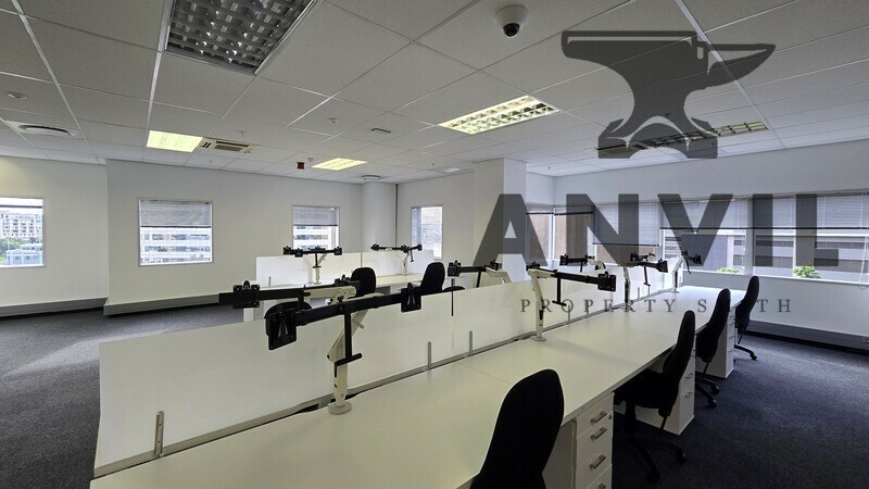 Pier Place, 14 Jetty St, Cape Town City Centre - 6th Floor property image 9