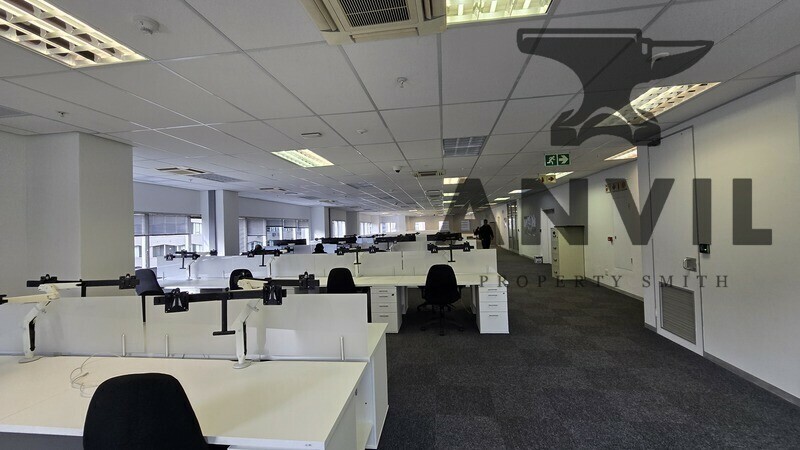 Pier Place, 14 Jetty St, Cape Town City Centre - 6th Floor property image 11