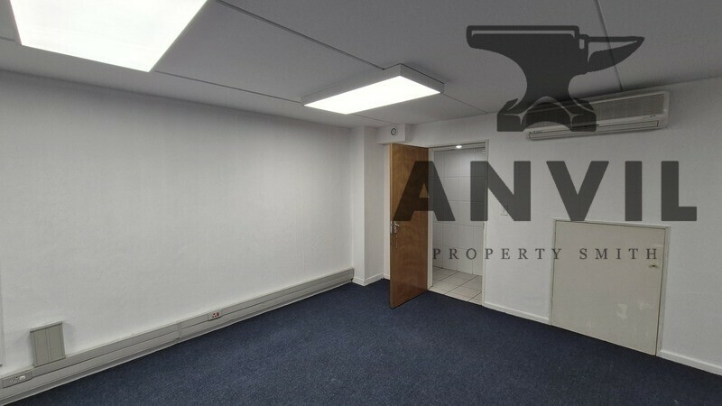 Woodbridge Business Park - Unit 31 property image 3