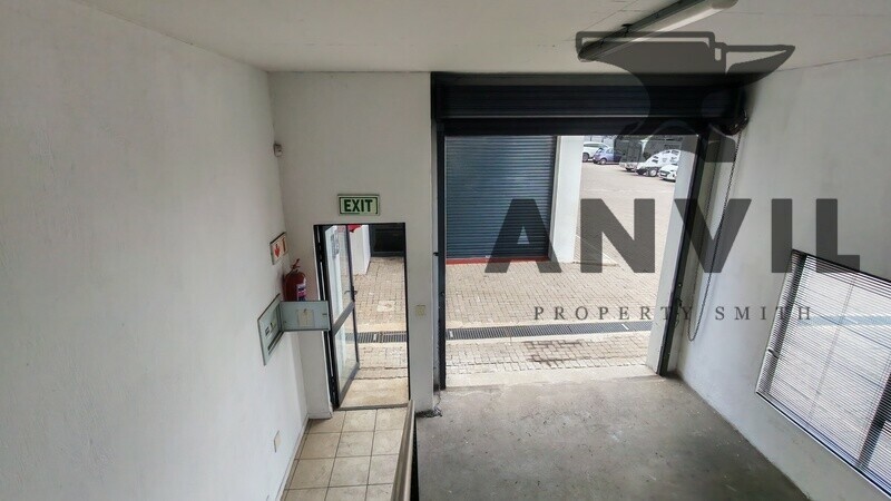 Kelvin View Business Park - Unit 18 To Let  property image 8