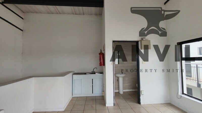 Kelvin View Business Park - Unit 18 To Let  property image 10