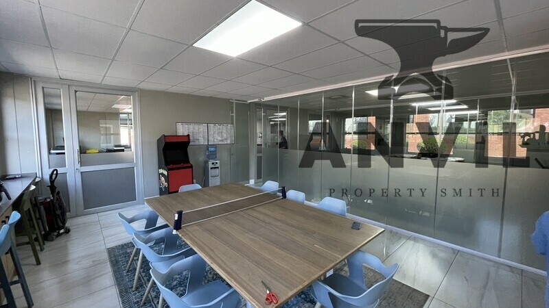 Highcliff Office Park - Ground Floor Unit For Sale property image 10