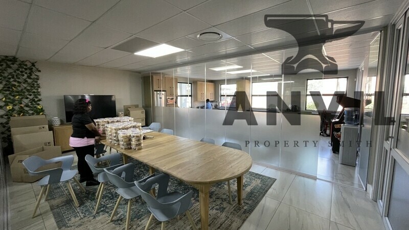 Highcliff Office Park - Ground Floor Unit For Sale property image 13