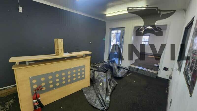 14 Trafford Rd - 1,060m² Industrial Warehouse property image 11