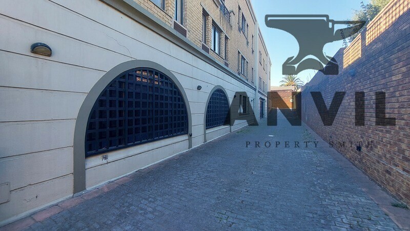 Delphi Arena - East Loft property image 13